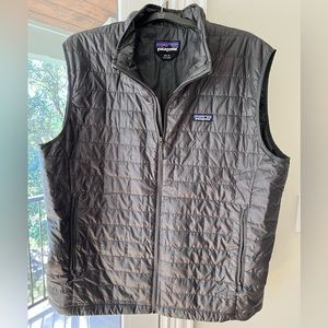 Men’s Patagonia Quilted Vest (Grey, XXL)